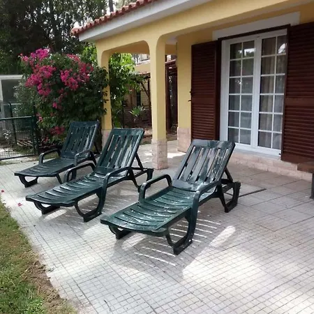 Helen Beach Village *